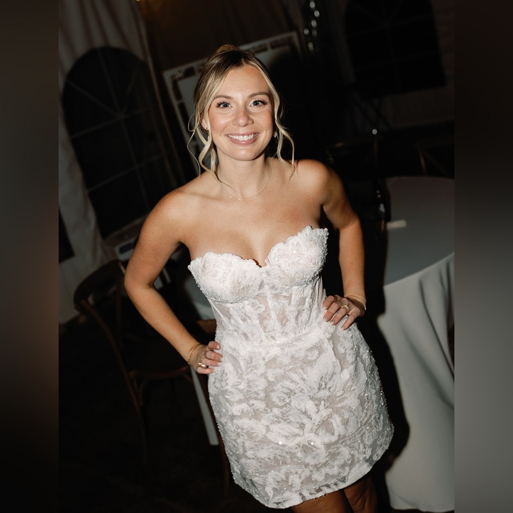 Rosie Etienne Amelie Bridal dress US 6
